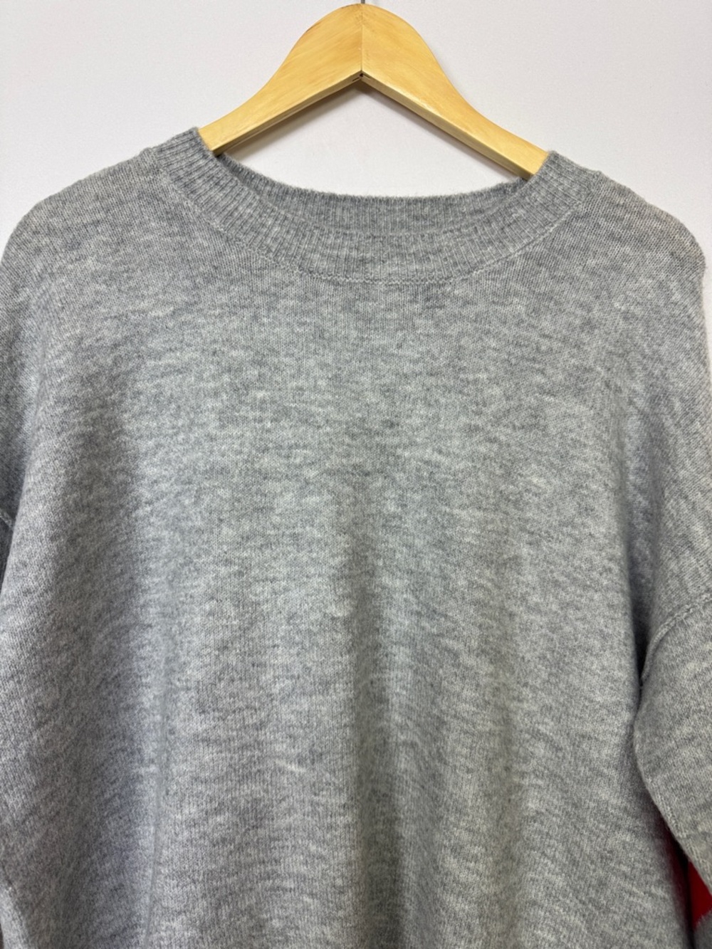 CeCe Valentine’s Crew Neck Elbow Hearts  Sweater‎ Size Medium Gray - Picture 4 of 11